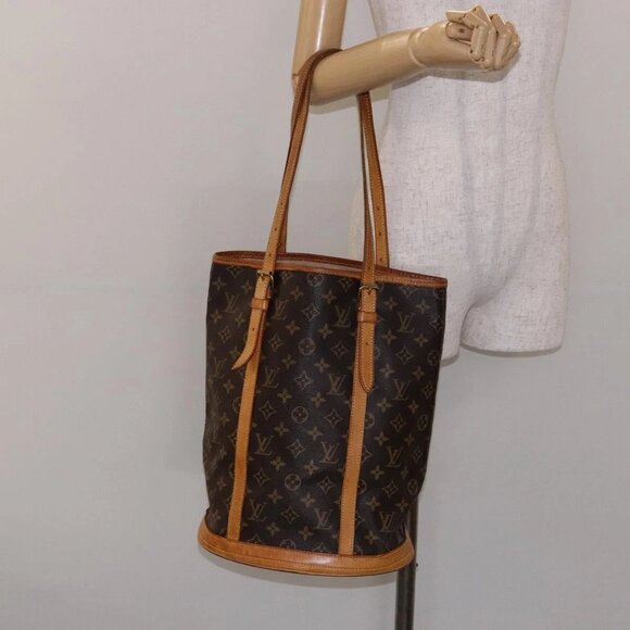 LOUIS VUITTON Monogram Bucket GM Shoulder Bag M42236 LV Auth 139421 - Picture 1 of 16